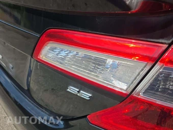 2013 Toyota Camry SE – miniatura 31