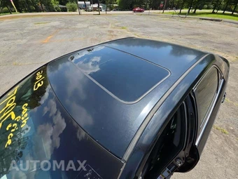 2013 Toyota Camry SE – miniatura 9