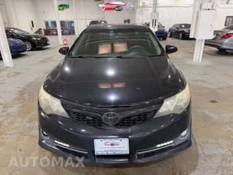 2013 Toyota Camry SE - miniatura 10