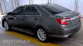 2013 Toyota Camry XLE - miniatura 6