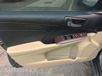 2013 Toyota Camry XLE - miniatura 9