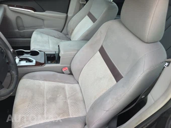 2013 Toyota Camry XLE - miniatura 7