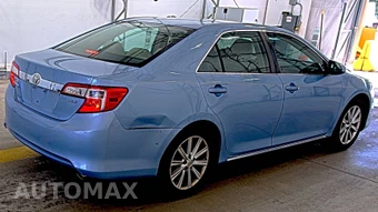 2013 Toyota Camry XLE - miniatura 4