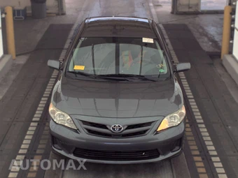 2013 Toyota Corolla L - miniatura 2