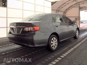 2013 Toyota Corolla L - miniatura 4