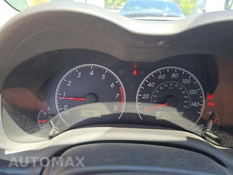 2013 Toyota Corolla L - miniatura 9