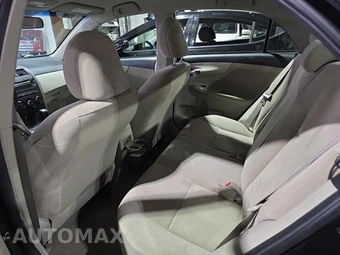 2013 Toyota Corolla L – miniatura 16