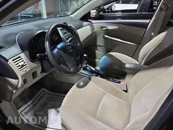 2013 Toyota Corolla L – miniatura 20