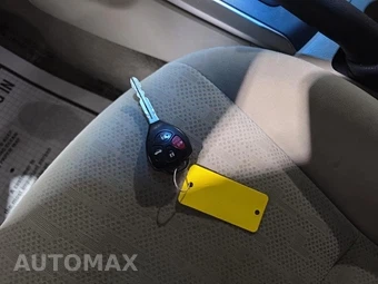 2013 Toyota Corolla L – miniatura 22