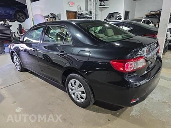 2013 Toyota Corolla L – miniatura 6