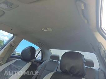 2013 Toyota Corolla LE – miniatura 11