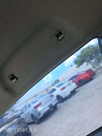 2013 Toyota Corolla LE – miniatura 21