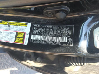 2013 Toyota Corolla LE – miniatura 14