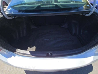 2013 Toyota Corolla LE – miniatura 11