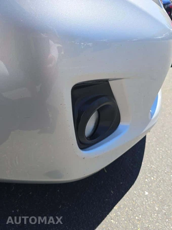 2013 Toyota Corolla LE – miniatura 18