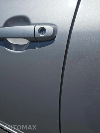 2013 Toyota Corolla LE – miniatura 24