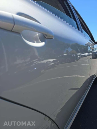 2013 Toyota Corolla LE – miniatura 30