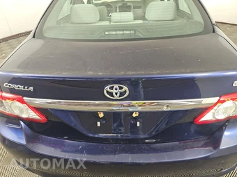 2013 Toyota Corolla LE – miniatura 16
