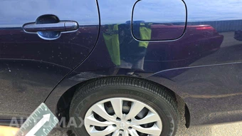 2013 Toyota Corolla LE – miniatura 23