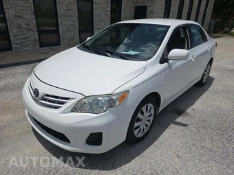 2013 Toyota Corolla LE