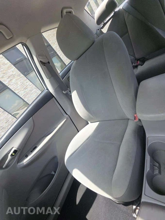 2013 Toyota Corolla LE – miniatura 22