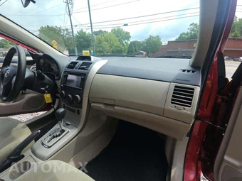 2013 Toyota Corolla LE – miniatura 19