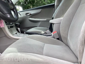 2013 Toyota Corolla LE - miniatura 23