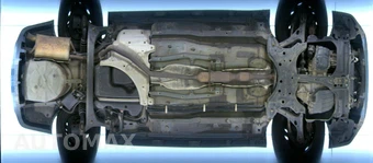 2013 Toyota Corolla LE – miniatura 24