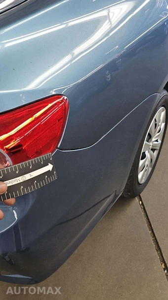 2013 Toyota Corolla LE – miniatura 34