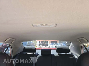 2013 Toyota Corolla S – miniatura 8