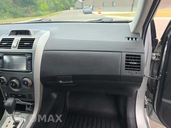 2013 Toyota Corolla S – miniatura 16
