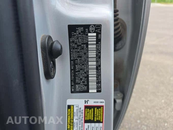 2013 Toyota Corolla S – miniatura 2