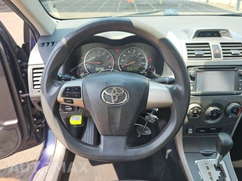 2013 Toyota Corolla S - miniatura 10