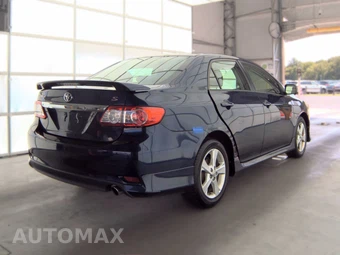 2013 Toyota Corolla S - miniatura 4