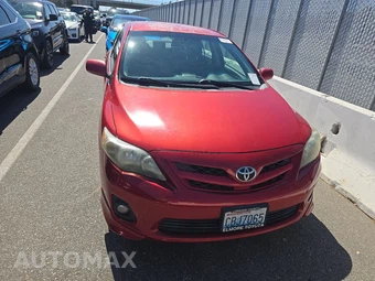 2013 Toyota Corolla S – miniatura 2
