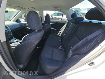 2013 Toyota Corolla S – miniatura 13