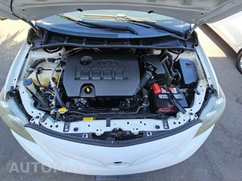 2013 Toyota Corolla S – miniatura 15