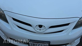 2013 Toyota Corolla S – miniatura 25