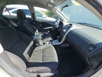 2013 Toyota Corolla S – miniatura 8