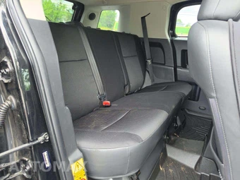 2013 Toyota FJ Cruiser w/Rear Doors - miniatura 13
