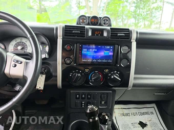 2013 Toyota FJ Cruiser w/Rear Doors - miniatura 7