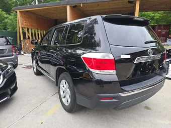 2013 Toyota Highlander – miniatura 2