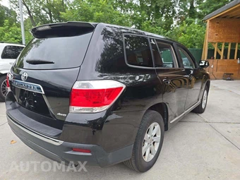 2013 Toyota Highlander – miniatura 3