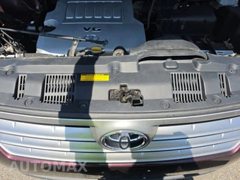 2013 Toyota Highlander – miniatura 16