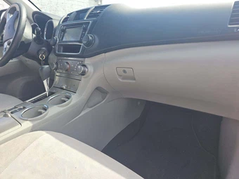 2013 Toyota Highlander – miniatura 17