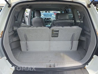 2013 Toyota Highlander Plus - miniatura 17