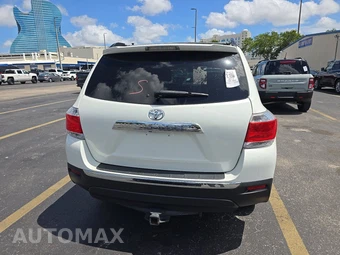 2013 Toyota Highlander Plus - miniatura 5