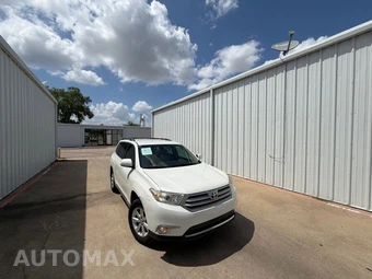 2013 Toyota Highlander Plus - miniatura 2