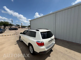2013 Toyota Highlander Plus - miniatura 9