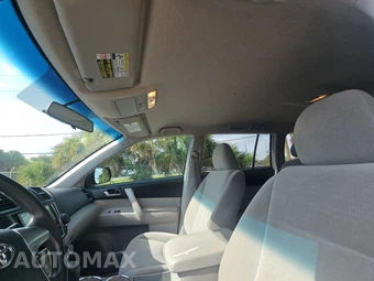 2013 Toyota Highlander Plus – miniatura 18